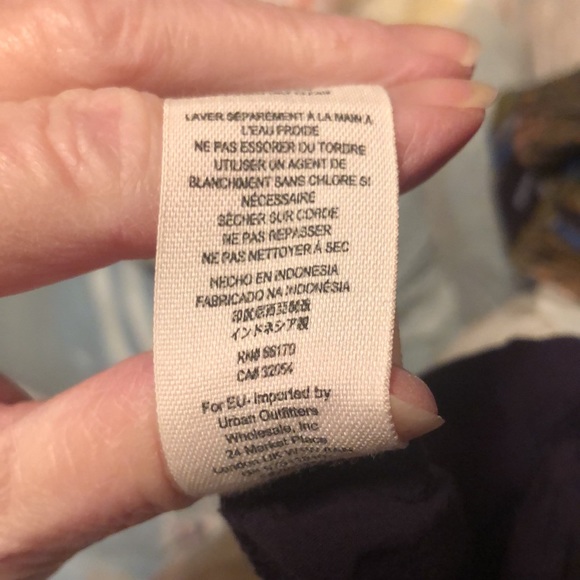 Pretty FREE PEOPLE Women’s One Piece Short Outfit - Picture 13 of 14